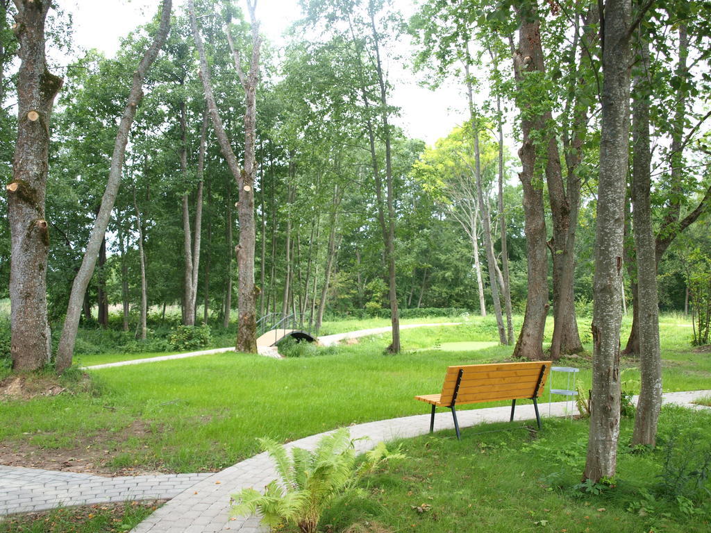Guest House Kalnu Pupoli Šenheida Eksteriør bilde
