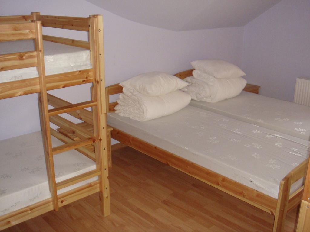 Guest House Kalnu Pupoli Šenheida Rom bilde
