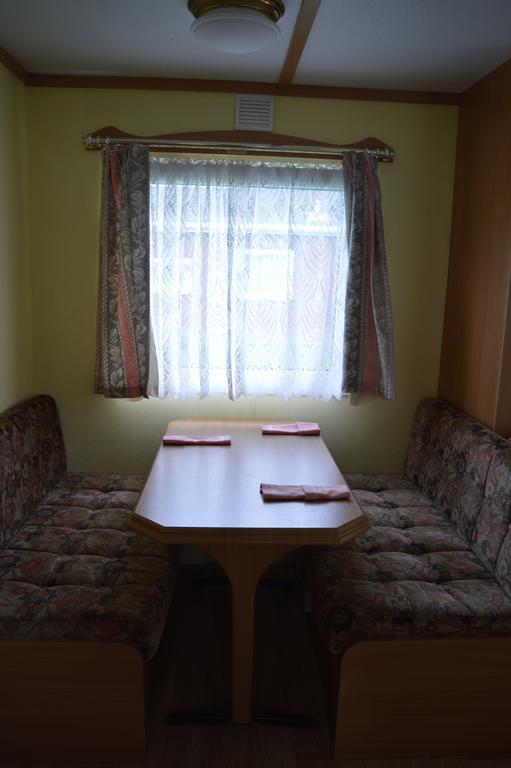 Guest House Kalnu Pupoli Šenheida Eksteriør bilde
