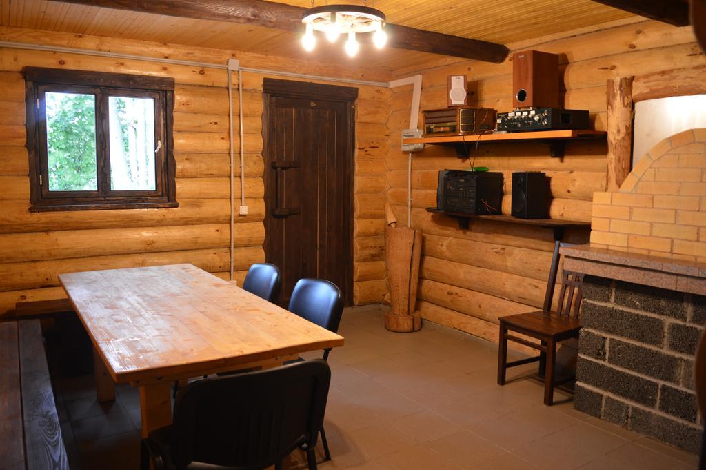 Guest House Kalnu Pupoli Šenheida Eksteriør bilde